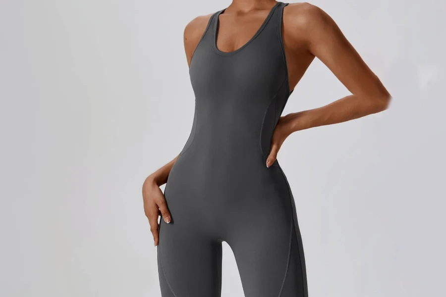 Comfortable One-Piece Workout Outfits